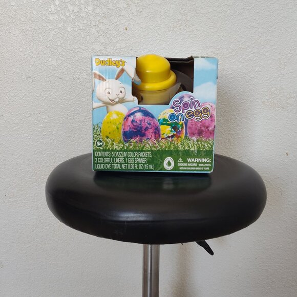 Dudley’s Spin An Egg Easter Egg Decorating Kit - Picture 2 of 5